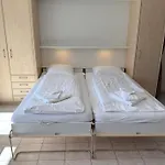 Salute 106 דירה *