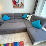 Salute 106 * לויקרבאד