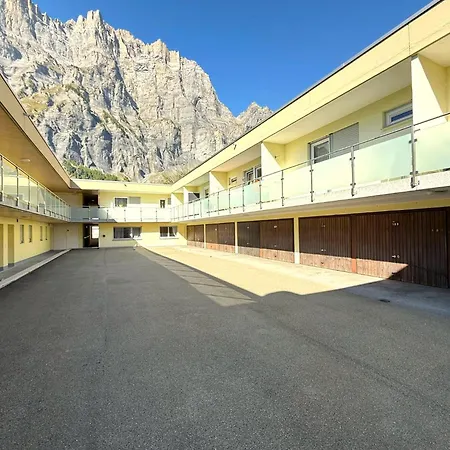 Salute 106 דירה *