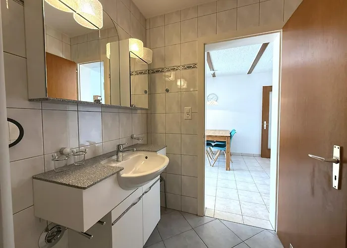 Salute 106 公寓 洛伊克巴德